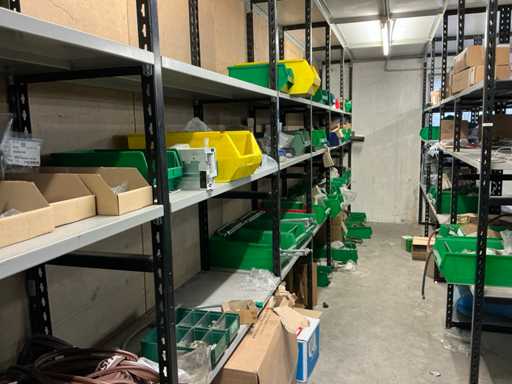 Pièces détachées pour machines de production de verre