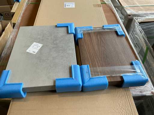 HPL top 30x40x4 cm and 24x26x3.5 cm