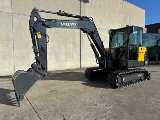 Volvo - 2011 - EC60C - Pelle MIDI