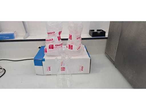 Glass Vials (3x)