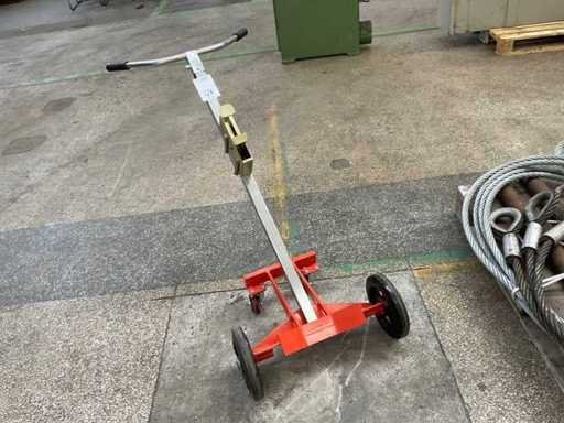 2021 Stockman DE450C Keg Lifter