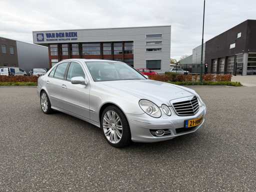 Mercedes-Benz - 2006 - Clasa E - 500 Elegance - 21-HHH-9
