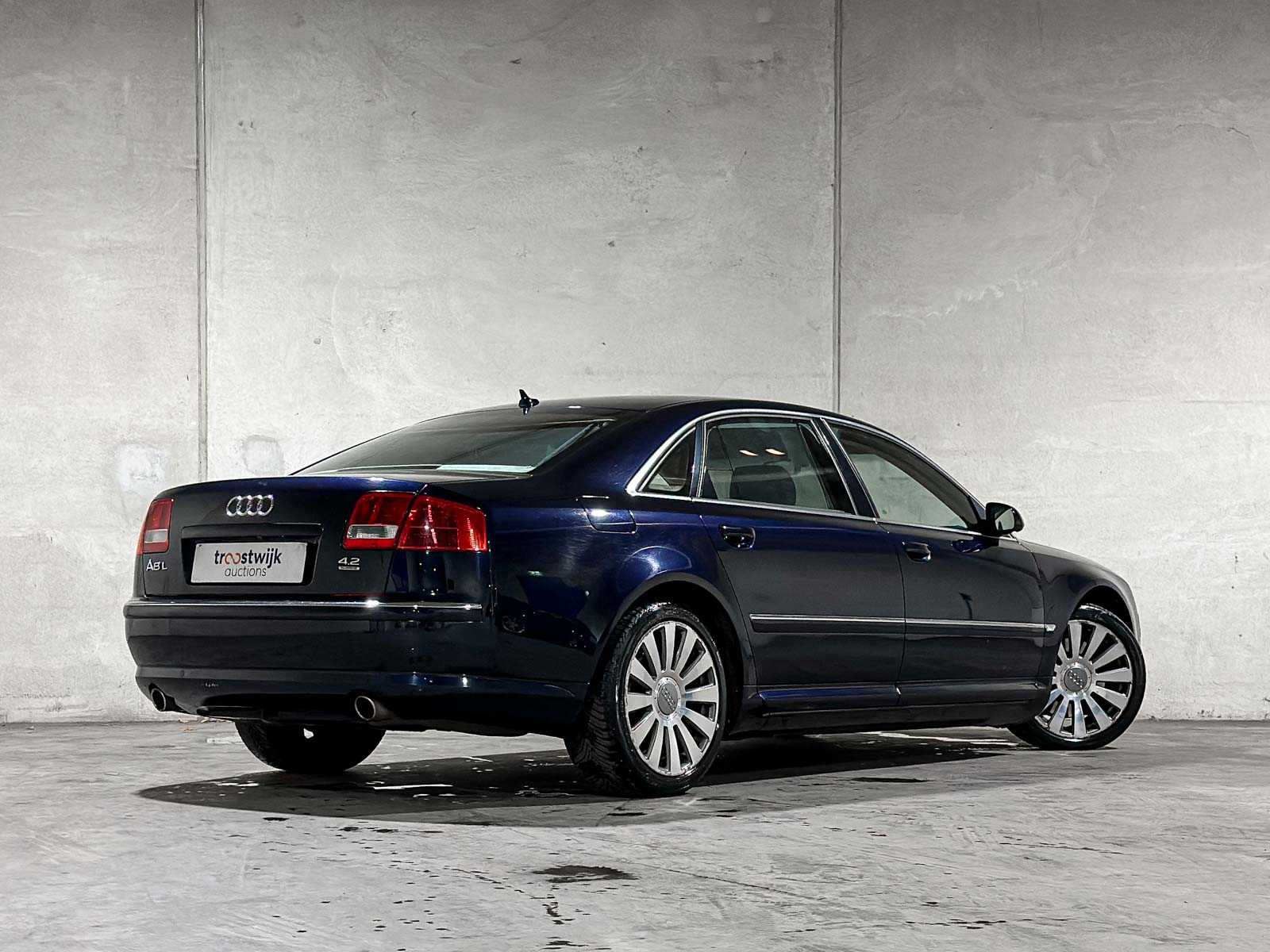Audi A8 4.2 V8 Quattro Lang Pro Line 335pk 2005, 43-RX-HJ Youngtimer