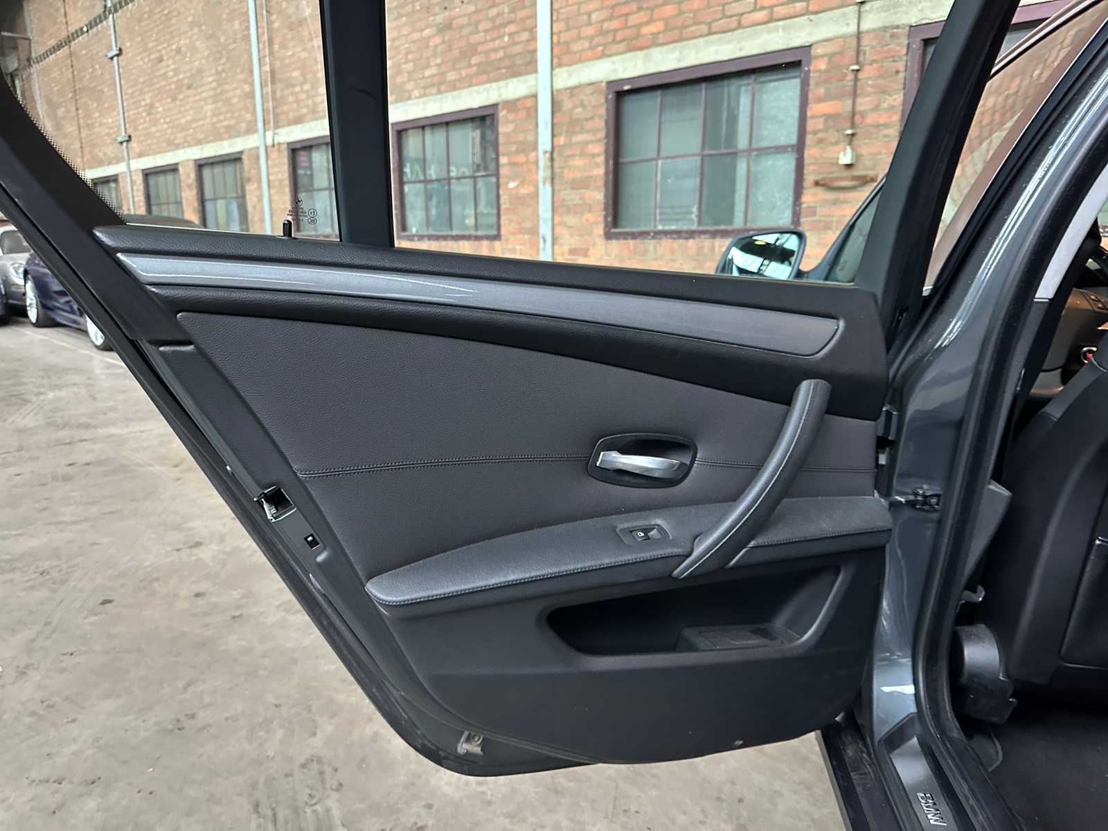 BMW 525i Business Line Edition II 218pk 2009 5-serie, 71-JXB-8 Youngtimer