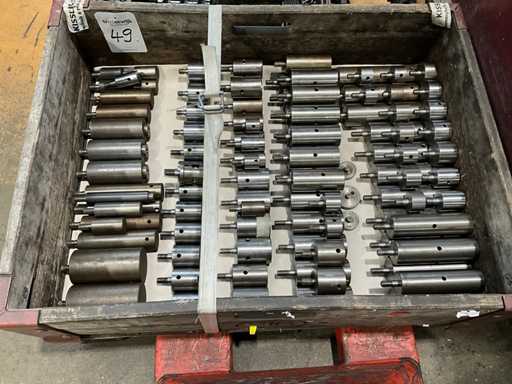 Paaltje van klemmateriaal