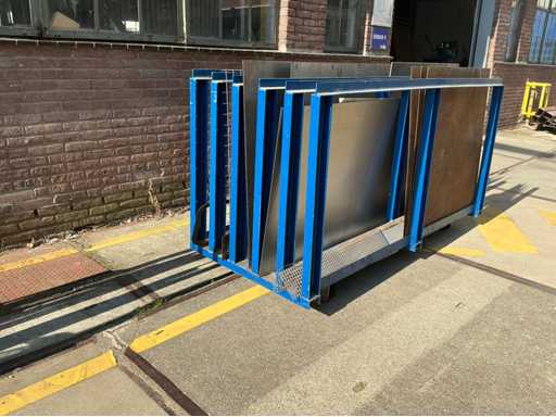 Plateau d’enregistrement avec plaques