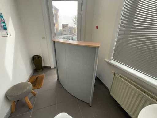 Mobilier de recepție și tejghea