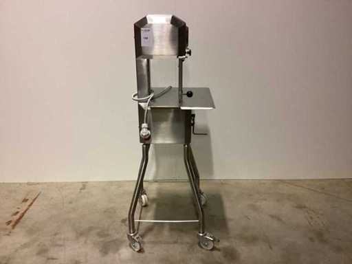 2016 MATTON Model op voet Vleeszaagmachine