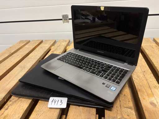 Party - Laptops (3x)