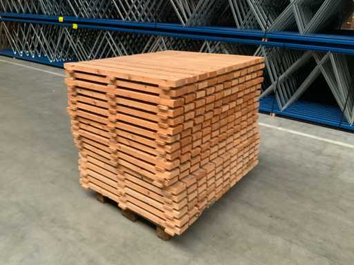 Platelage en bois 1330x1100mm (18x)