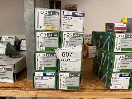 8 boîtes de vis en carton compressé