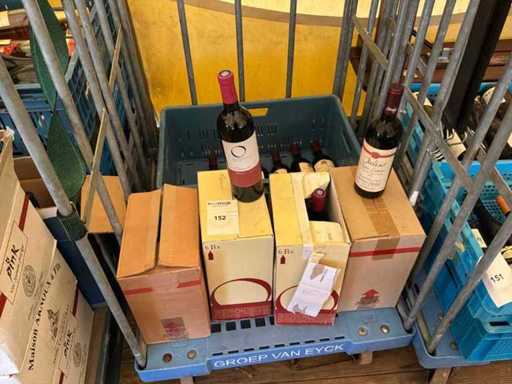 Partij diverse rode wijn