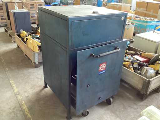 Lava Pezzi per Officina