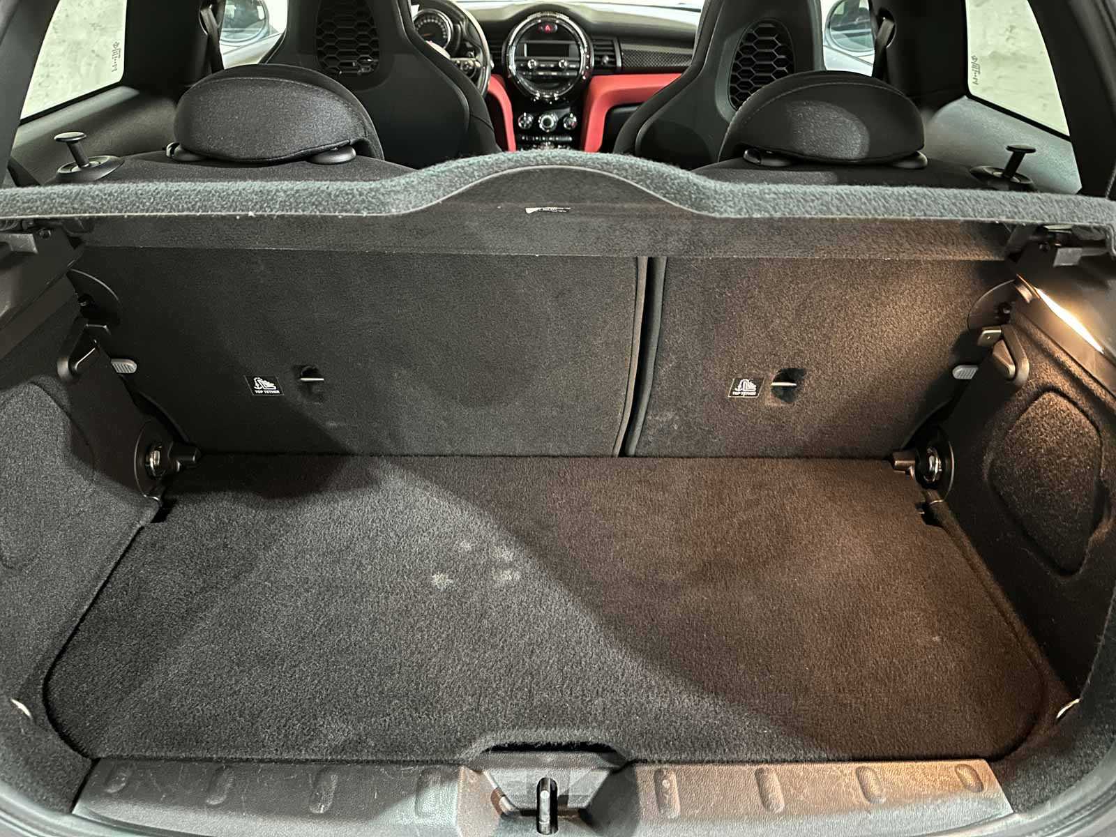 Mini John Cooper Works 2.0 F56 231pk 2015, SH-393-N