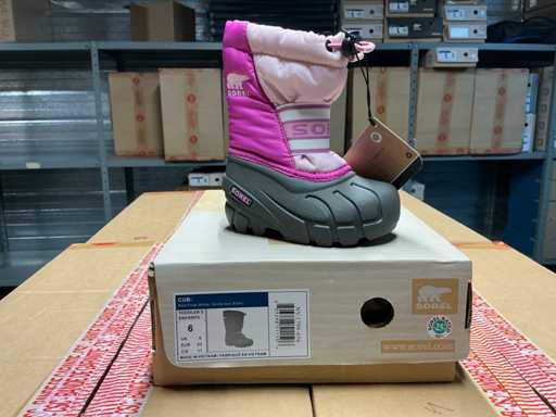 Party Sorel Cub snow boots size 23&24 (96x)