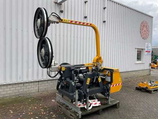 Landscape maintenance machines & Iventaris due to relocation of J.J. Dabekausen BV