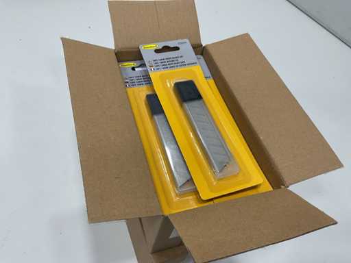 48 zestawów po 10 ostrzy odciętych