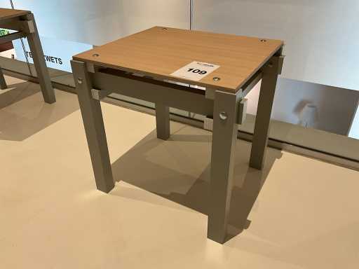 Lensvelt Tabouret militaire « Gerrit Rietveld »
