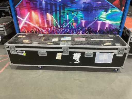 Flightcase (2340x590x640)