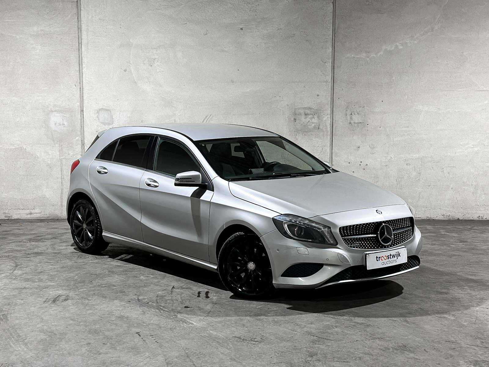 Mercedes-Benz A180 Ambition A-klasse 121pk 2012 (Origineel-NL), 75-ZJJ-1