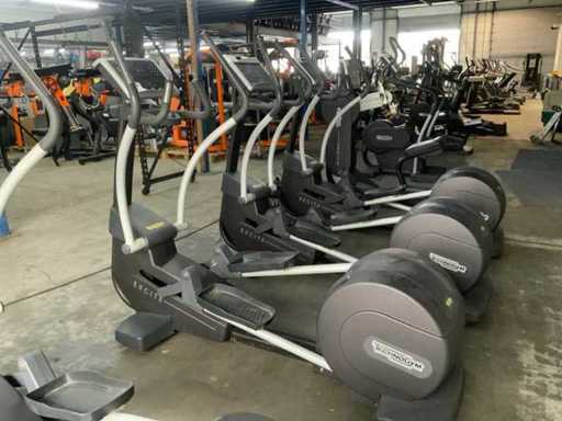 Technogym excite synchro 700 led Crosstrainer