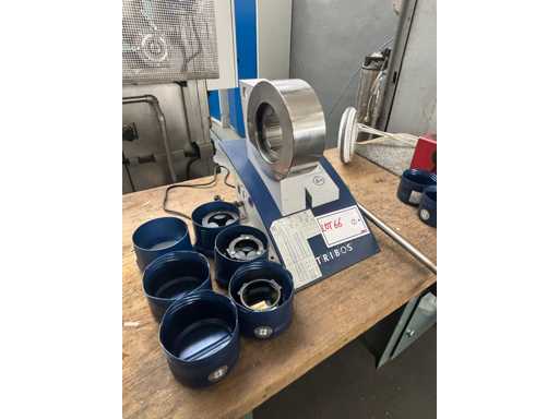 SCHUNK TRIBOS CLAMPING STATION  