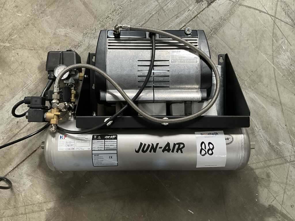 2012 Jun-Air OF312-8.5B Luchtcompressor