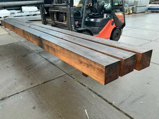 Grindă de stejar (200x200 mm) (3x)