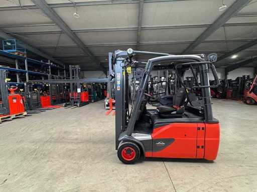19/2022 Service + UVV 03/2027 Linde E20L EVO 2.000kg Duplex 314cm Chariot élévateur électrique 3.446 heures
