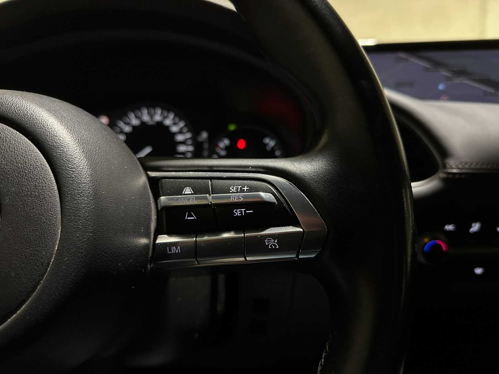 Mazda 3 2.0 e-SkyActiv-X 186pk 2022 (Origineel-NL+1e eigenaar), P-184-HB