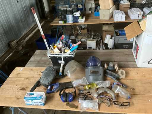 Security, painter's articles