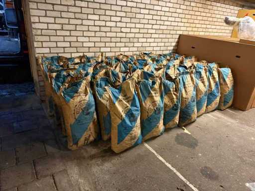 Black Ranch Marabu Houtskool zak 15kg. (18x)