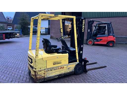 Hyster - 2001 - J1.80XMT - Forklift