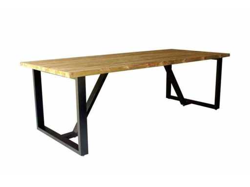 Goldstar - Tafel - DiningTable