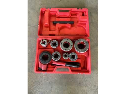 Kit de filetage avec cliquet