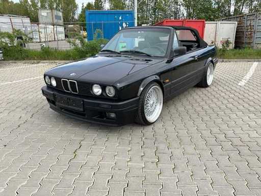 1992 BMW 318 i Convertible