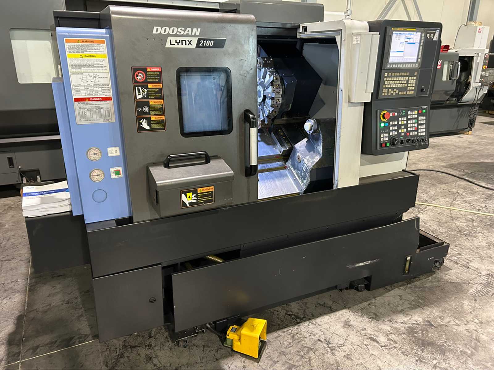 2019 Doosan Lynx 2100B CNC lathe