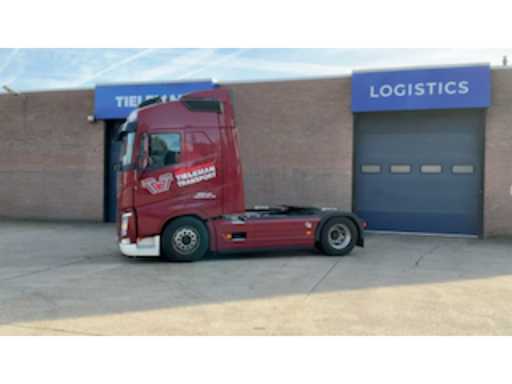 153e2d5d-6539-4aa2-b7a0-fe8986a2a5be.mp4