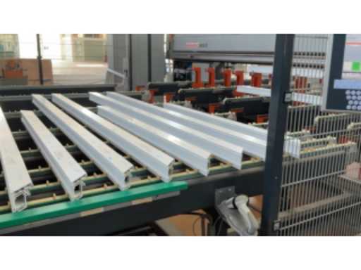 fe3f0166-f770-456c-84f4-e733ee7af7bf.mp4