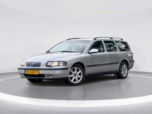 Volvo V70 2003 | 92-GKZ-1