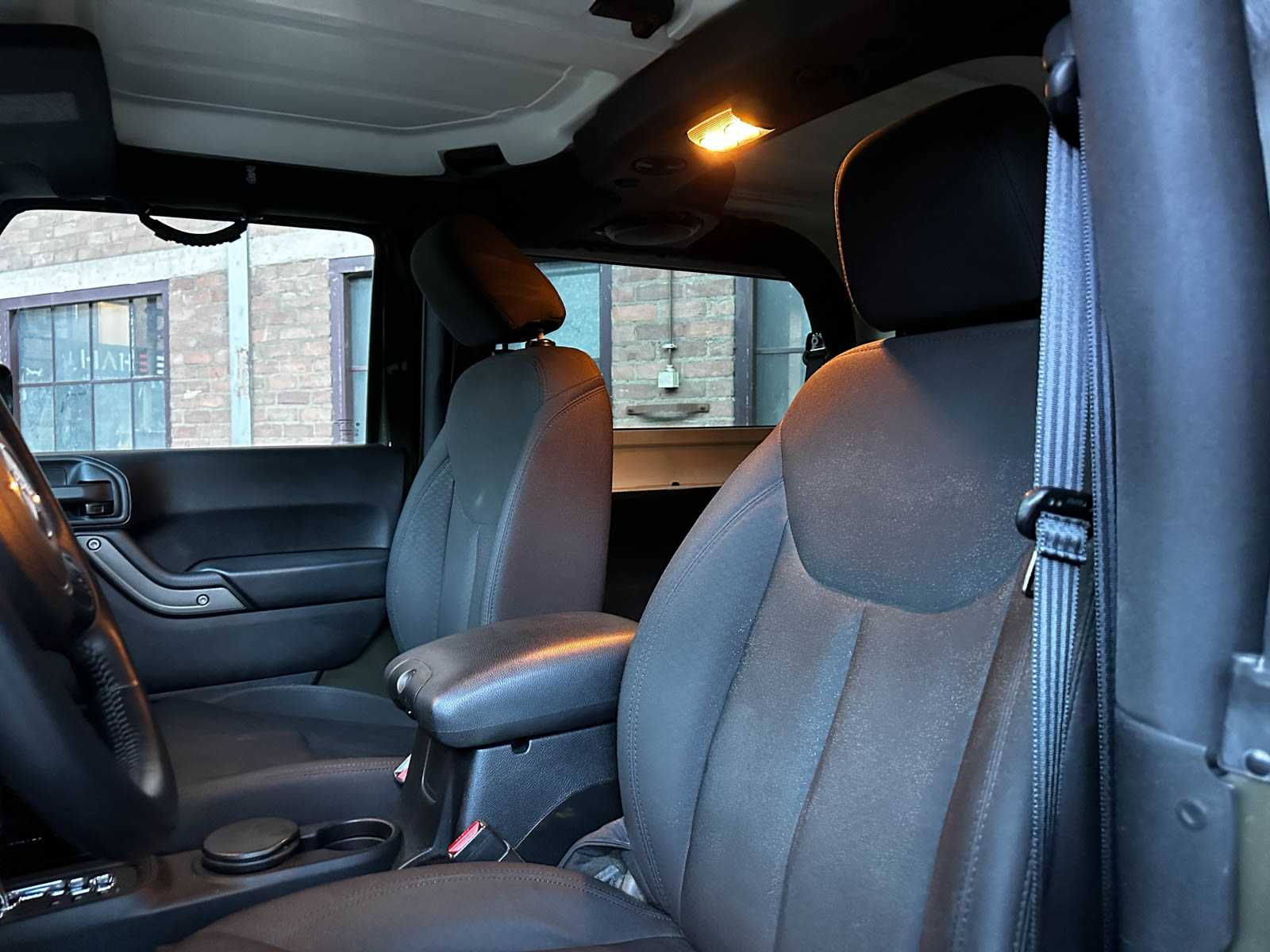 Jeep Wrangler 3.6 V6 Rubicon 284pk 2016, JTS-57-H