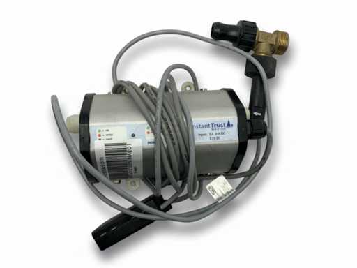 Pompe d’eau douce Instantanée Thust d’occasion 12 | 24V - VKX15M2WIMAE01