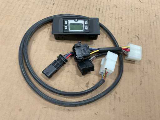 Fault locating indicator