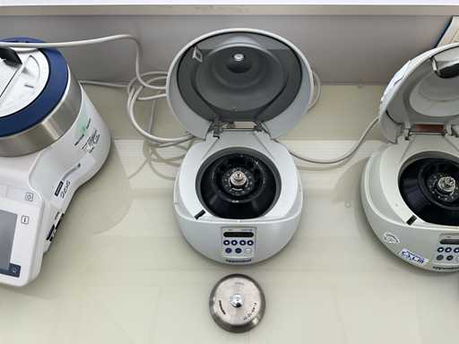 Mini wirówka stołowa EPPENDORF MINISPIN