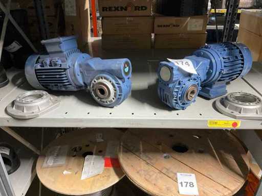 Lenze Electric motor (2x)