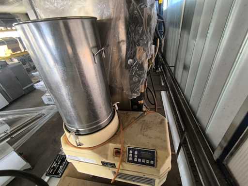 Hagesana Gelenkirchen GmbH - Cream King SE 3 - slagroom slagroom machine