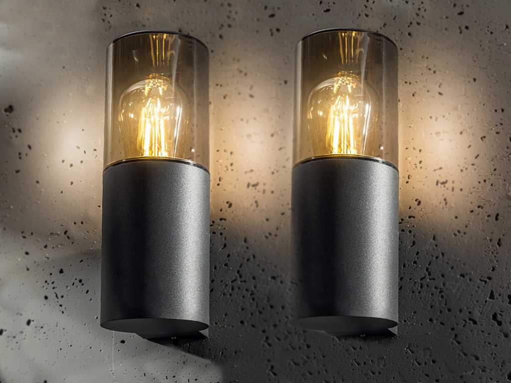4 x GT Lumen wall lamps black