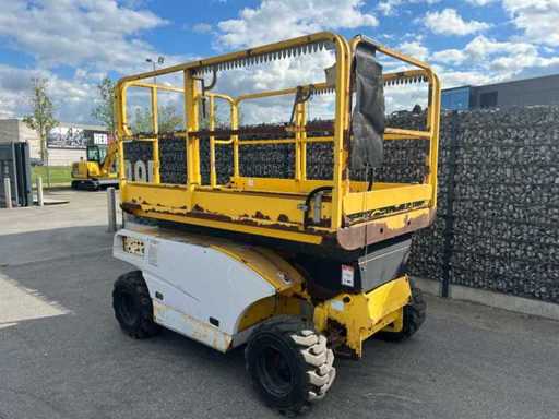 2002 Pinguely-Haulotte Cisaeaux / Compact T 10 DX Hoogwerker