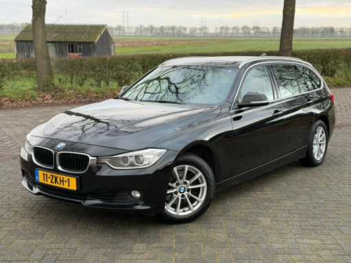 BMW 3-serie Touring 320i High Executive 11-ZKH-1 