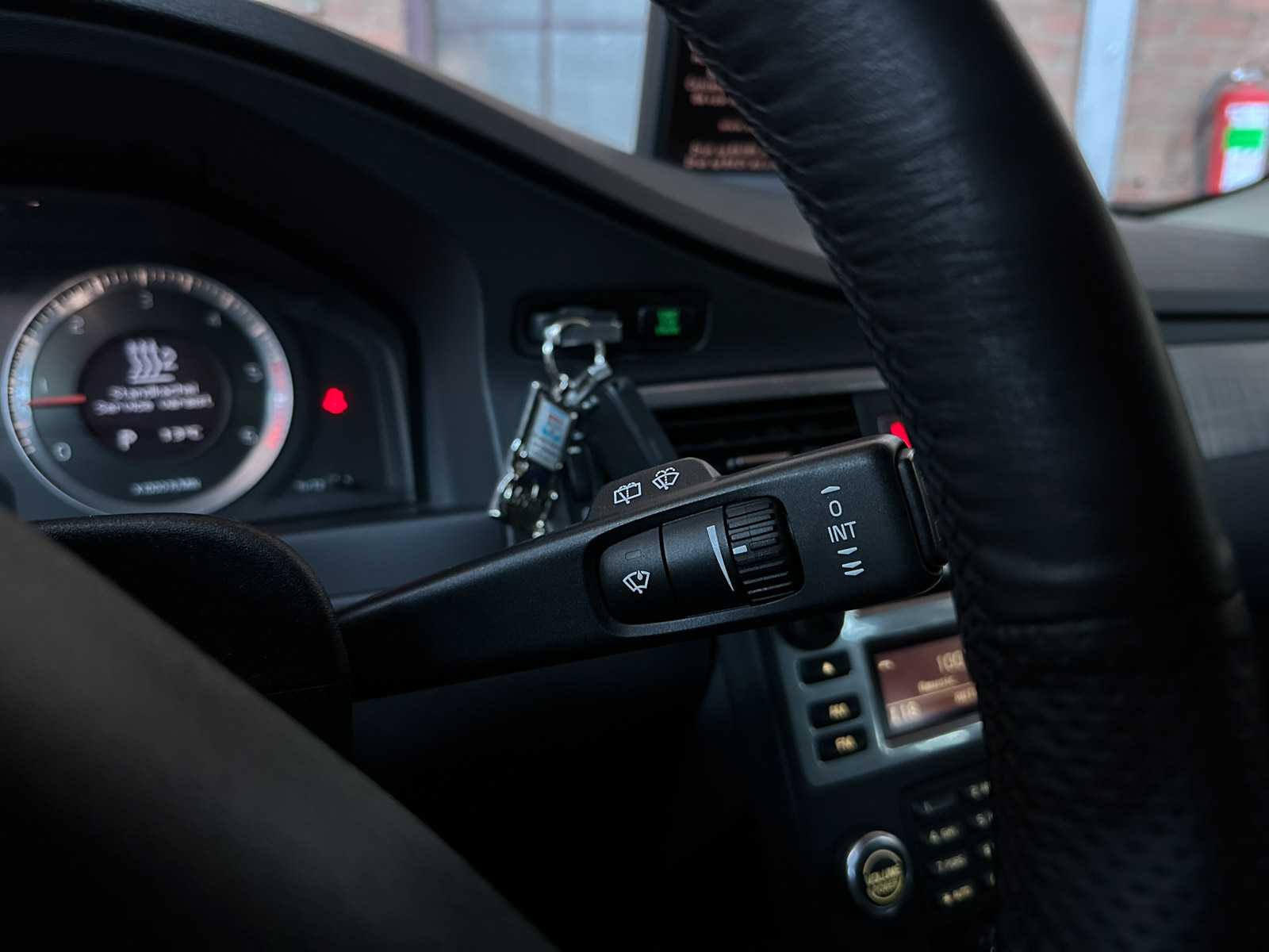 Volvo XC70 2.4 D5 Summum 185pk 2009, PD-287-R Youngtimer